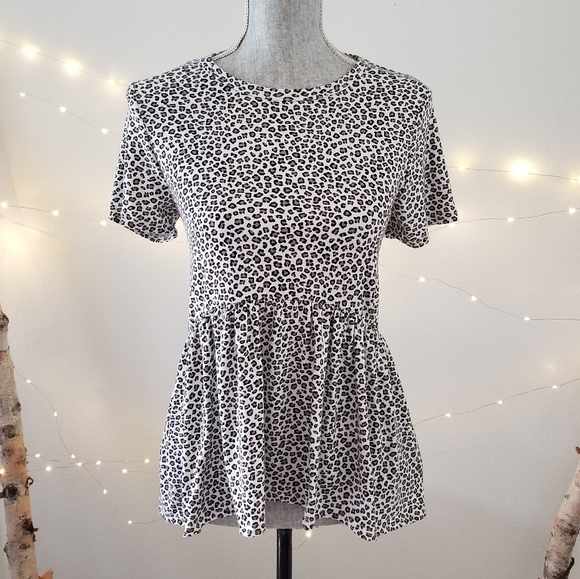 gaze Tops - Gaze Leopard Print Ruffle Top